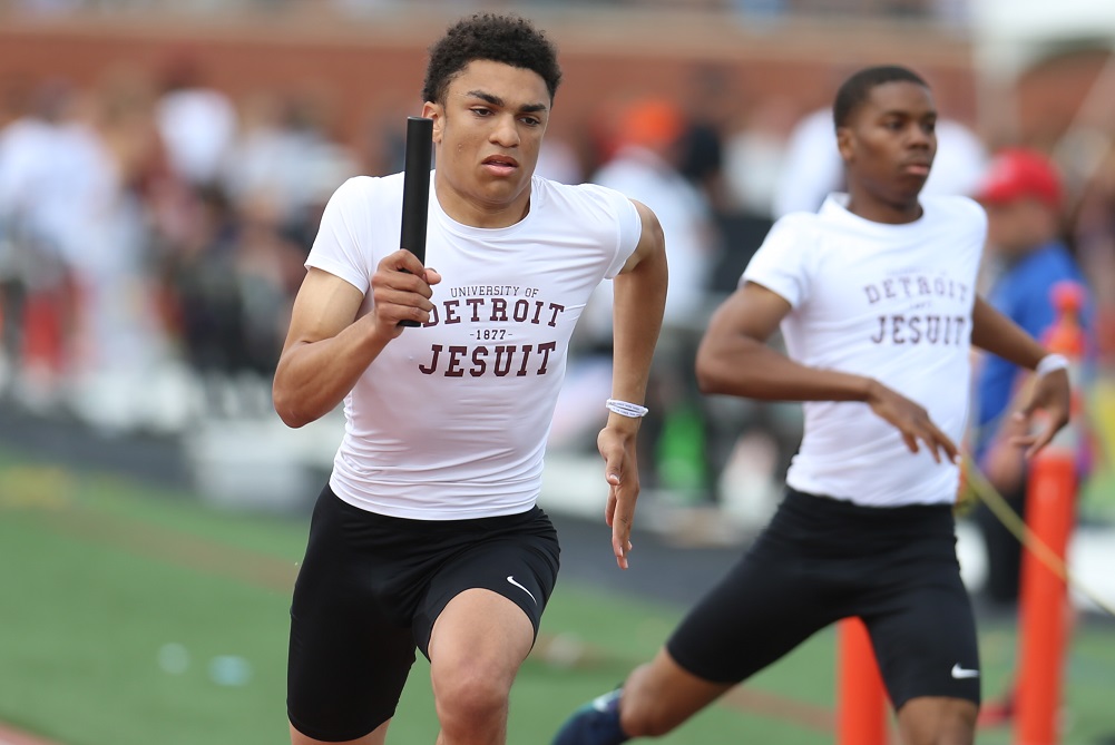 Jesuit Emerges from Meet Full of Close Finishes with 1st Team Title