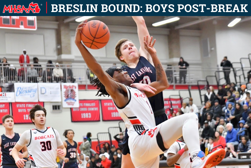 Grand Blanc and East Lansing faced off during Saturday's Carmody Classic, with the host Bobcats victorious 65-61. 