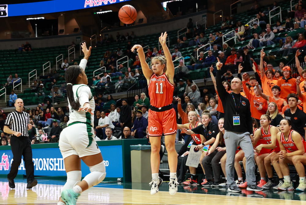 Rockford’s Grace Lyons (11) shoots the go-ahead 3-pointer with 40 seconds to play Saturday in the Division 1 Final.