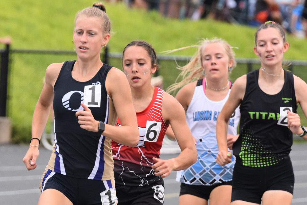 Emmry Ross (far left) leads a pack during one of her championship races Saturday at Kent City. 