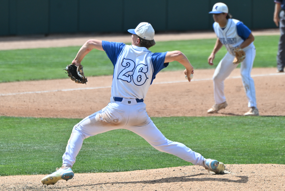 Beal City’s Cayden Smith (26) makes his move toward the plate during his team’s Division 4 championship win.