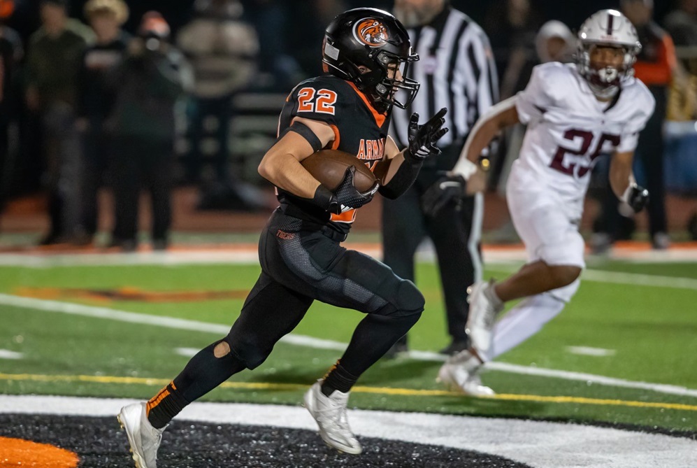 Armada’s Jackson Malburg breaks into the open during last week’s District Final win over Hazel Park. 