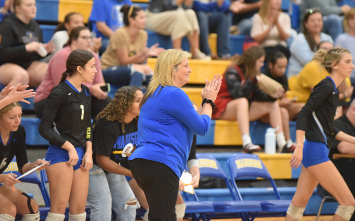 Coach Heather Lanning took over the program in 2021 and has continued the varsity’s league title run.