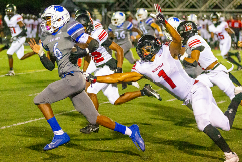 Lakeview spring sports athlete spends his fall as a football referee